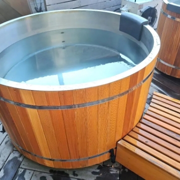 2〜4名用 バレルサウナ<br>＜レッドシダー＞