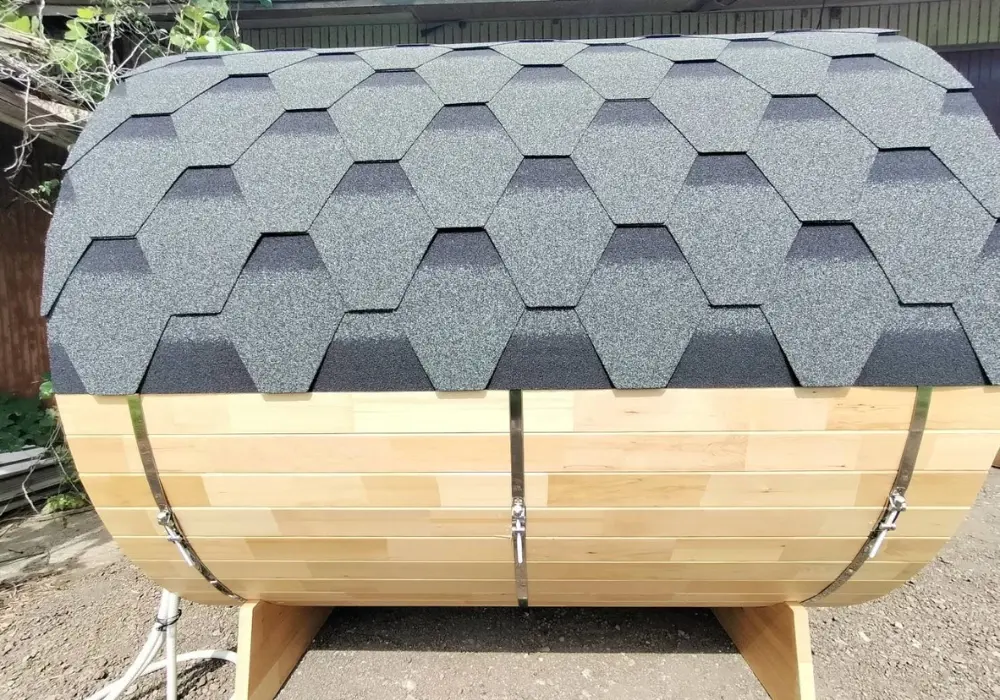 【バレルサウナ】Cタイプ 室内4名用/外椅子あり 2,400×1,800mm＜ヘムロック＞