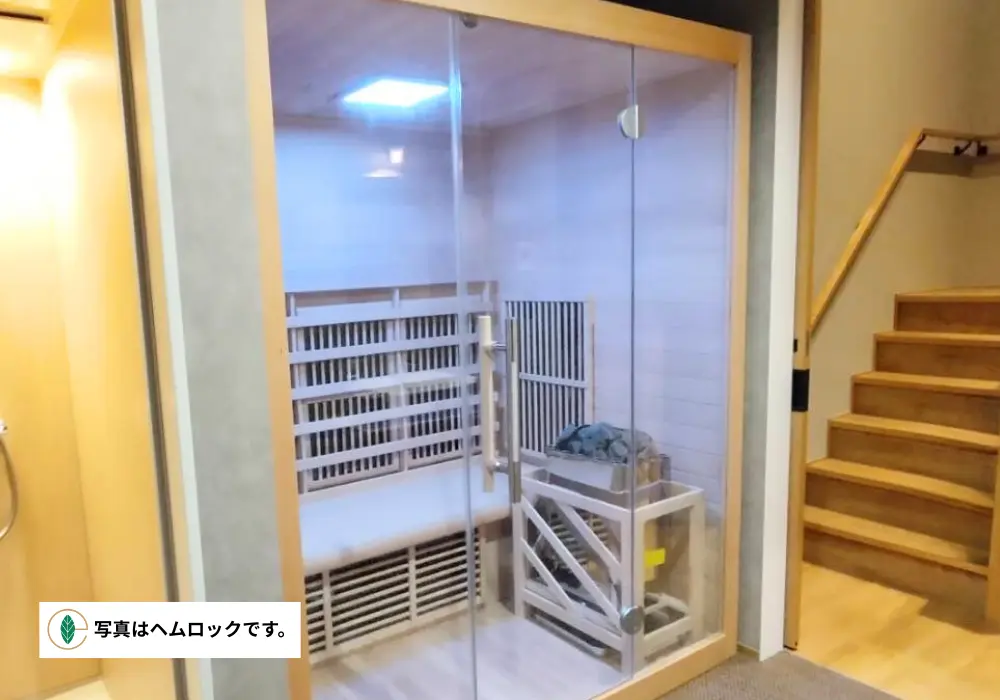 【ホームサウナ】ガラスデザインタイプ 室内2名用 1,660×1,240×2,005mm＜レッドシダー＞